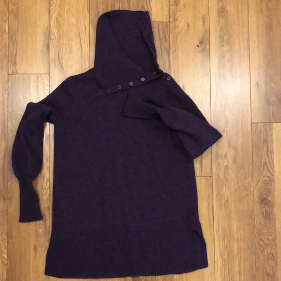 Reitmans Long sleeve sweater with shawl collar, side vents and button detail - Picture 3 of 7